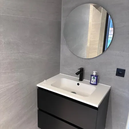 Equestre - Domaine Aux Charmes D'ethan アパート *